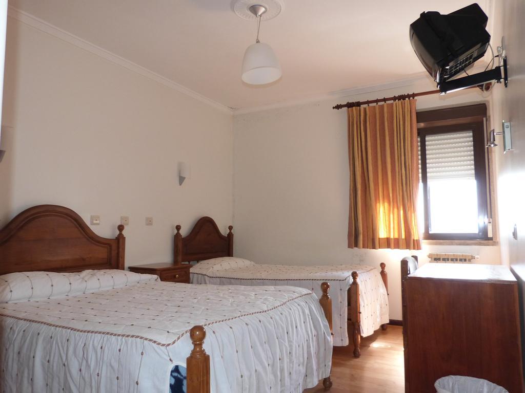 Alojamento Local Dom Dinis Hotel Trancoso Room photo